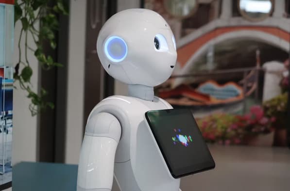 How Artificial Intelligence Is Changing Scientific Publishing?