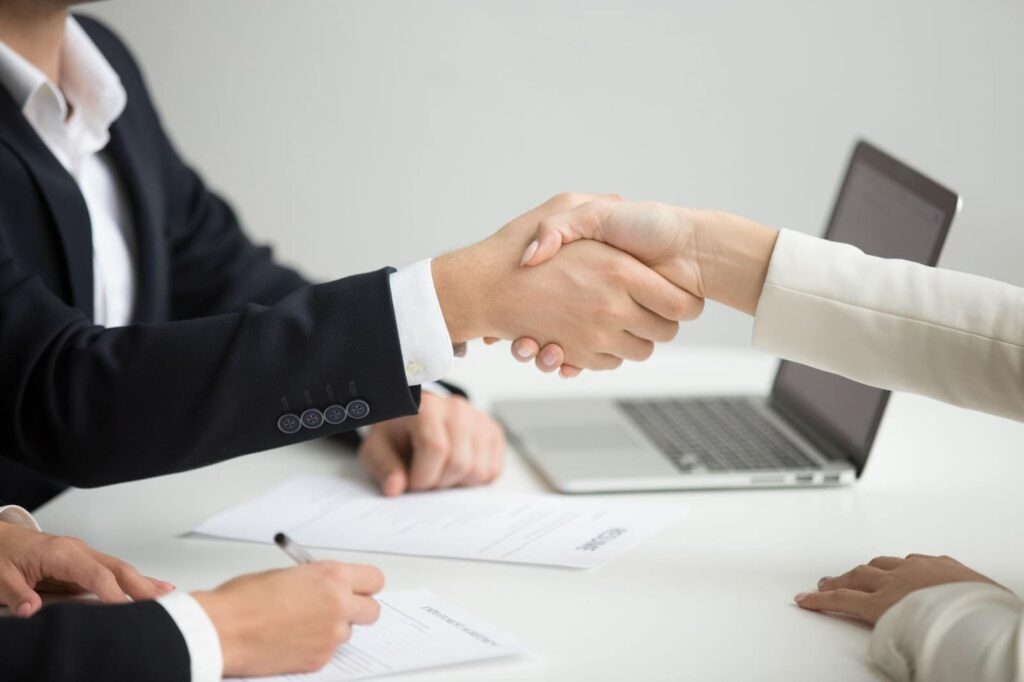 Close up of handshaking